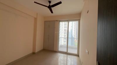 Bedroom Image of 1045 Sq.ft 3 BHK Apartment / Flat for rent in Amrapali Dream Valley 2, Noida Extension Greater Noida for Rs. 18000