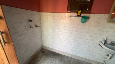 Bathroom Image of 410 Sq.ft 2 BHK Builder Floor for rent in Lower Shiv Nagar Jammu for Rs. 9500