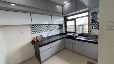 Kitchen Image of 1215 Sq.ft 2 BHK Apartment / Flat for rent in Kavish Karnavati Riviera, New Maninagar Ahmedabad for Rs. 25000