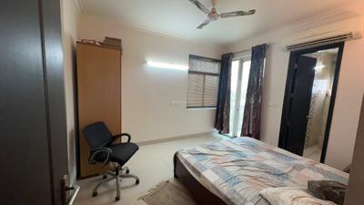 Bedroom Image of 3700 Sq.ft 4 BHK Builder Floor for rent in Ansal Esencia Sector 67, Sector 67 Gurgaon for Rs. 65000