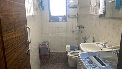 Image of 1970 Sq.ft 4 BHK Apartment / Flat for sale in Kumud Apartment, Khar West, Mumbai for Rs. 110000000