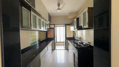 Kitchen Image of 900 Sq.ft 2 BHK Apartment / Flat for rent in Kulswamini Goraksha Dham, Borivali East Mumbai for Rs. 50000