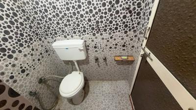 Image of 1050 Sq.ft 2 BHK Apartment / Flat for rent in Veer Vaikunth Darshan, New Maninagar, Ahmedabad for Rs. 16000