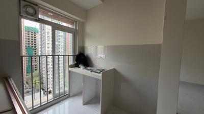 Kitchen Image of 500 Sq.ft 1 BHK Apartment / Flat for rent in Swastik Platinum, Vikhroli East Mumbai for Rs. 40000
