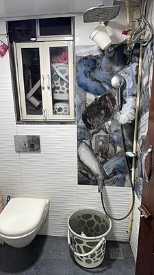 Bathroom Image of 612 Sq.ft 1 BHK Apartment / Flat for sale in Nagpada Mumbai for Rs. 9500000