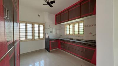 Kitchen Image of 1200 Sq.ft 2 BHK Builder Floor for rent in Gotri Vadodara for Rs. 15000