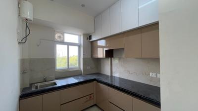 Kitchen Image of 1204 Sq.ft 2.5 BHK Builder Floor for rent in Smartworld Gems, Sector 89 Gurgaon for Rs. 28500