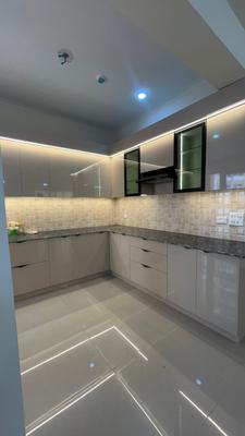 Kitchen Image of 2135 Sq.ft 4 BHK Apartment / Flat for rent in Amrapali Verona Heights, Noida Extension Greater Noida for Rs. 35000