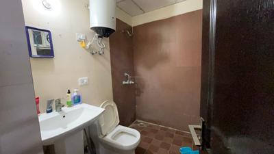 Image of 1100 Sq.ft 2.5 BHK Apartment / Flat for rent in Aims Angel Golf Avenue II, Sector 75, Noida for Rs. 31000