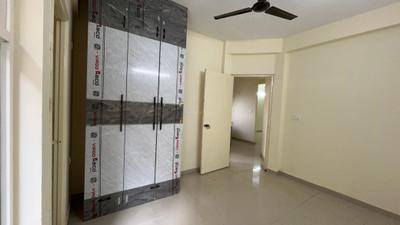Bedroom Image of 646 Sq.ft 3 BHK Builder Floor for rent in Pyramid Infinity, Southern Peripheral Road Gurgaon for Rs. 26000