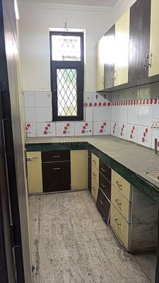 Kitchen Image of 700 Sq.ft 2 BHK Builder Floor for rent in Sewak Park New Delhi for Rs. 15000