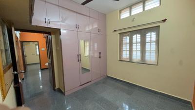 Bedroom Image of 960 Sq.ft 2 BHK Independent House for rent in Saptapur Dharwad for Rs. 15000