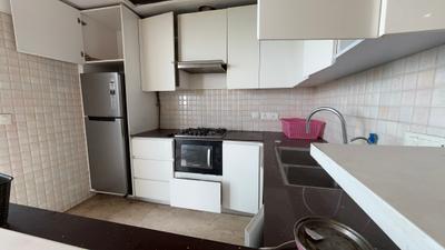 Kitchen Image of 2105 Sq.ft 3 BHK Apartment / Flat for rent in Supertech Supernova, Sector 94 Noida for Rs. 70000