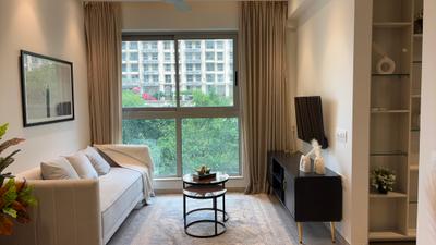 Living Room Image of 416 Sq.ft 1 BHK Apartment / Flat for sale in Hiranandani Regent Hill A B C D And E Wing, Powai Mumbai for Rs. 19000000
