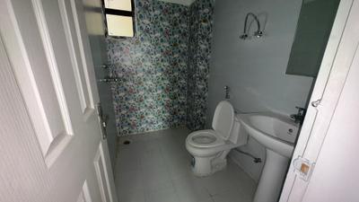 Image of 1793 Sq.ft 3.5 BHK Apartment / Flat for sale in Parakh The Golden Gate, Mahurali, Ghaziabad for Rs. 12800000