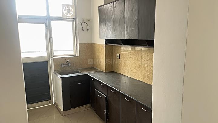 Gardenia Square II Main Image 1