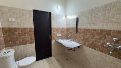 Image of 1700 Sq.ft 3.5 BHK Villa for rent in Amrapali Dream Valley, Noida Extension, Greater Noida for Rs. 30000