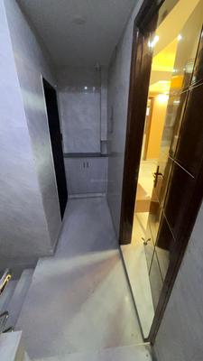Image of 1230 Sq.ft 3 BHK Apartment / Flat for sale in Sector 5 Rohini, New Delhi for Rs. 13000000