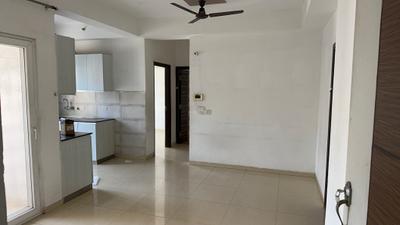 Living Room Image of 1070 Sq.ft 2.5 BHK Apartment / Flat for rent in Samridhi Grand Avenue, Noida Extension Greater Noida for Rs. 18601