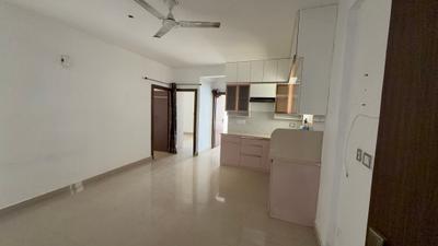 Living Room Image of 645 Sq.ft 3 BHK Apartment / Flat for rent in ROF Amaltas, Sector 92 Gurgaon for Rs. 20000
