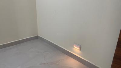 Bedroom Image of 600 Sq.ft 2 BHK Independent House for rent in Pozhichalur Chennai for Rs. 14999