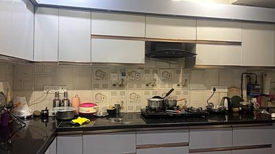 Kitchen Image of 2000 Sq.ft 3 BHK Duplex for sale in Niho Jasmine Scottish Garden, Indirapuram Ghaziabad for Rs. 16800000