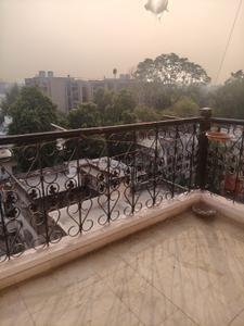 Balcony Image of 1500 Sq.ft 2 BHK Apartment / Flat for sale in Shahibaug Ahmedabad for Rs. 7800000