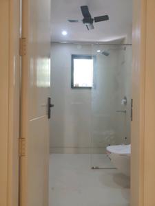 Common Bathroom Image of 2520 Sq.ft 4 BHK Builder Floor for sale in Greenfields Smart Builder Floors, Green Field Colony Faridabad for Rs. 23500000