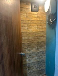 Bathroom Image of 600 Sq.ft 2 BHK Apartment / Flat for rent in Crown Lodha Quality Home Tower 2, Thane West Thane for Rs. 35000