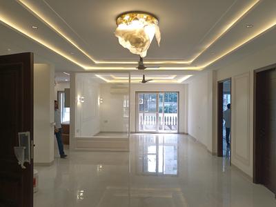 RR Elegant Floors Living Room 1