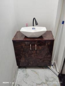 Bathroom Image of 714 Sq.ft 3 BHK Independent House for rent in Kamalabad Barhauli Lucknow for Rs. 8000