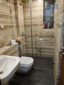 Bathroom Image of 700 Sq.ft 2 BHK Apartment / Flat for sale in New Cuffe Parade Lodha Altia, Sion Mumbai for Rs. 25000000