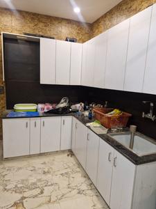 Kitchen Image of 400 Sq.ft 1 BHK Builder Floor for rent in Ramesh Nagar New Delhi for Rs. 26000