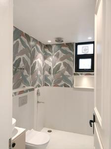 Common Bathroom Two Image of 2000 Sq.ft 3 BHK Apartment / Flat for sale in Sun View Apartment, Sector 9 Dwarka New Delhi for Rs. 31500000