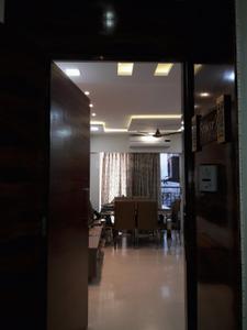 Main Entrance Image of 1250 Sq.ft 2.5 BHK Apartment / Flat for sale in Radius Viceroy Park, Dahisar West Mumbai for Rs. 29000000