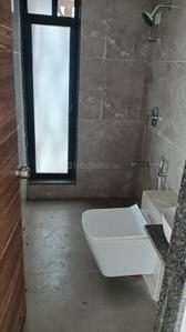 Bathroom Image of 700 Sq.ft 2 BHK Apartment / Flat for sale in Malad West Mumbai for Rs. 17200000