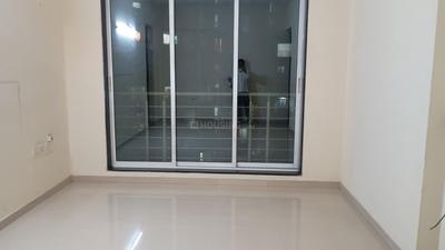 Bedroom Image of 1750 Sq.ft 3 BHK Apartment / Flat for rent in Lokhandwala Octacrest, Kandivali East Mumbai for Rs. 78000