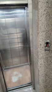 Kitchen Image of 2100 Sq.ft 2 BHK Apartment / Flat for sale in RWA Dilshad Colony Block E Markets WA, Dilshad Garden New Delhi for Rs. 16000000