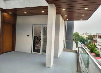 Balcony Image of 7200 Sq.ft 4 BHK Independent House for sale in Gomti Nagar Lucknow for Rs. 55000000