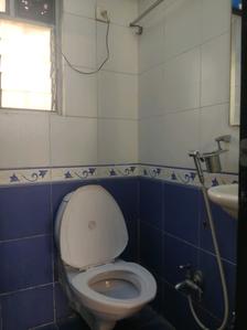 Common Bathroom Image of 380 Sq.ft 1 BHK Apartment / Flat for sale in Vaibhavlakshmi, Vikhroli East Mumbai for Rs. 8500000