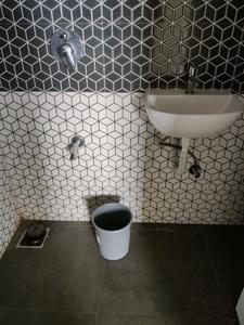 Common Bathroom Image of 700 Sq.ft 2 BHK Apartment / Flat for sale in Srishti Micro Srishti, Bhandup West Mumbai for Rs. 14500000