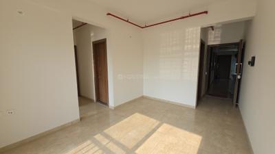 Living Room Image of 700 Sq.ft 2 BHK Apartment / Flat for sale in Shapoorji Pallonji BKC 28, Bandra East Mumbai for Rs. 20000000