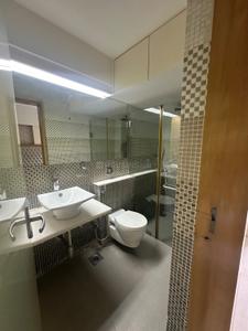Bathroom Image of 820 Sq.ft 2 BHK Apartment / Flat for sale in Gokul Blossom, Juhu Mumbai for Rs. 50000000