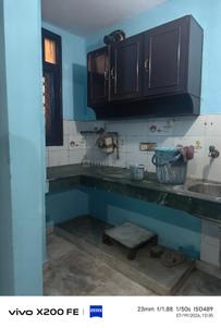 Kitchen Image of 600 Sq.ft 1 BHK Builder Floor for rent in Partik Panchsheel Vihar, Khirki Extension New Delhi for Rs. 15000