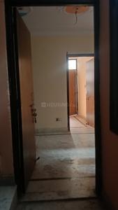 Image of 450 Sq.ft 1 BHK Builder Floor for rent in Mahavir Enclave, New Delhi for Rs. 12000