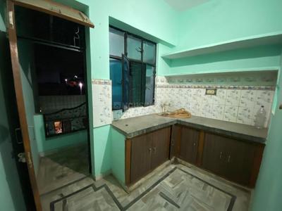 Kitchen Image of 600 Sq.ft 3 BHK Builder Floor for rent in Meerapur Allahabad for Rs. 11500