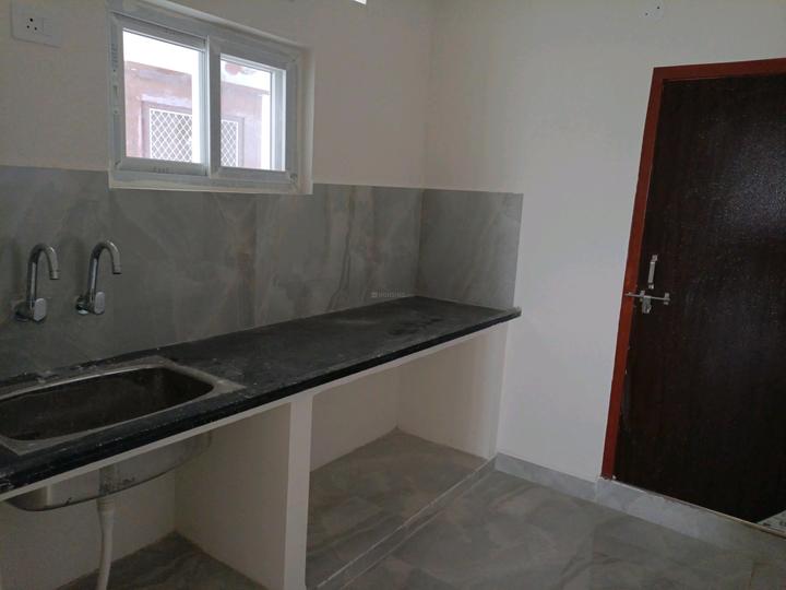 Leonardo Hrinda Harivillu Main Image 1