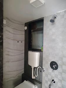 Common Bathroom Image of 700 Sq.ft 1 BHK Apartment / Flat for rent in Rosa Elite, Thane West Thane for Rs. 16200