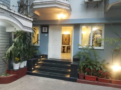 Hall Image of 5200 Sq.ft 5 BHK Apartment / Flat for sale in Park Street Area Kolkata for Rs. 70000000