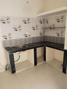 Kitchen Image of 650 Sq.ft 1.5 BHK Builder Floor for rent in Harmu Ranchi for Rs. 7000